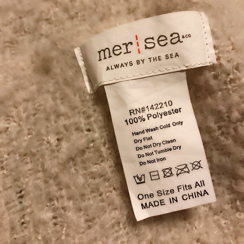 Cozy Wrap / Scarf - image 4